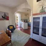 Apartamento Elegant 2-bedroom Terrace In The Heart Of The