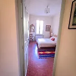 Elegant 2-bedroom Terrace In The Heart Of The