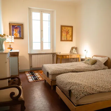 Appartement Elegant 2-bedroom Terrace In The Heart Of The