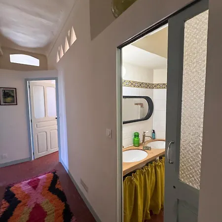 Elegant 2-bedroom Terrace In The Heart Of The 아파트 아작시오