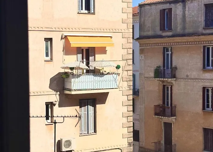 Appartement Elegant 2-bedroom Terrace In The Heart Of The